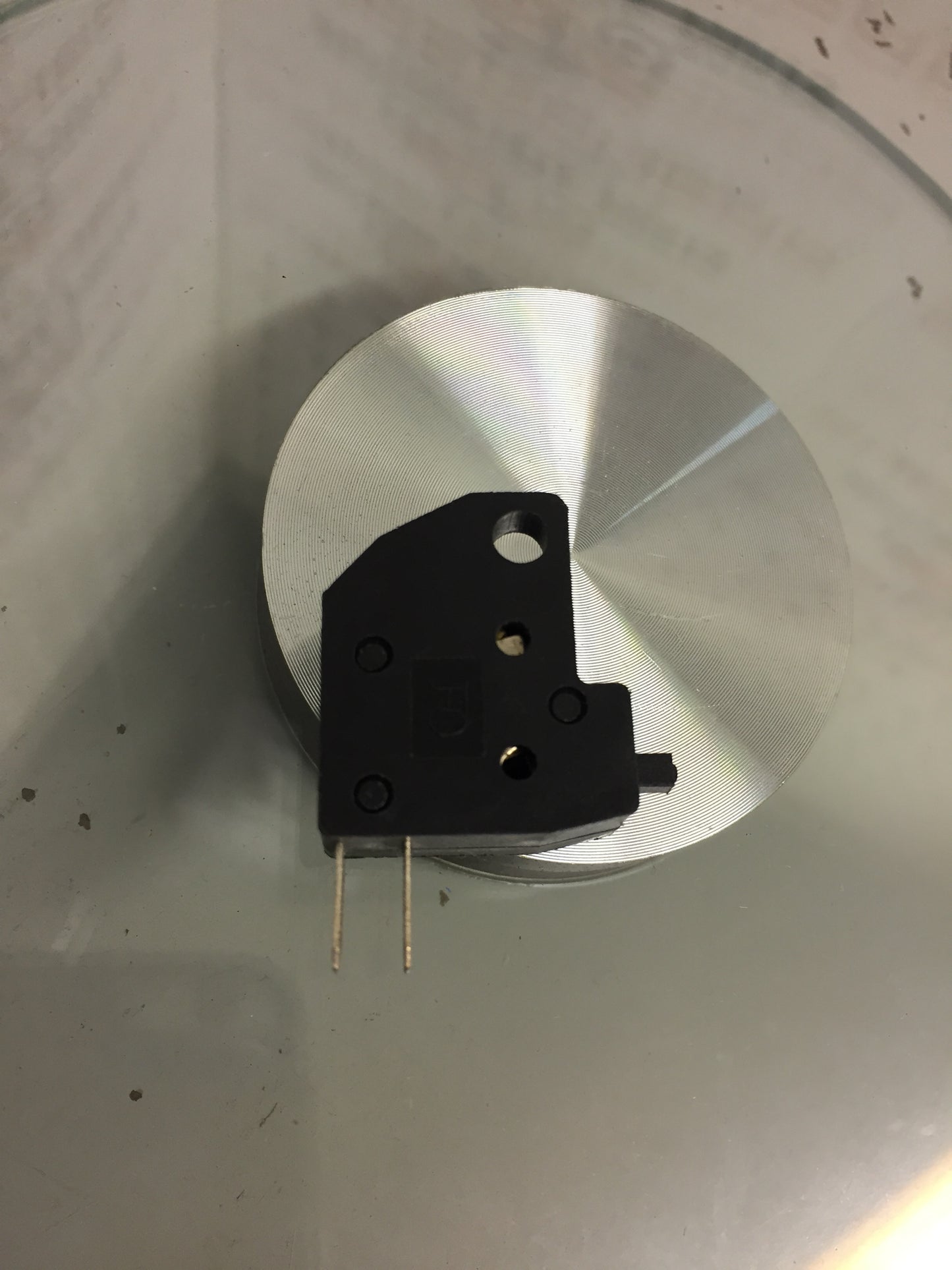 Laro and Hunter, front master cylinder brake light switch. image 1