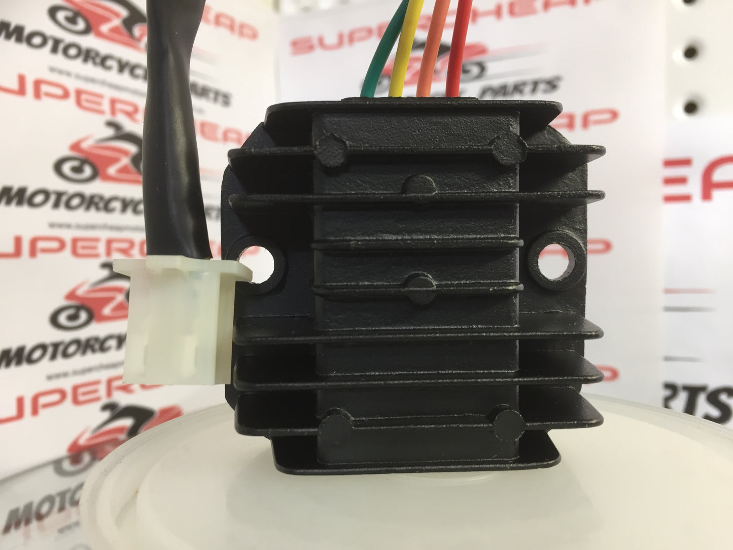 Voltage Regulator, H055-003, 4 Wire, 4 Pin. image 5