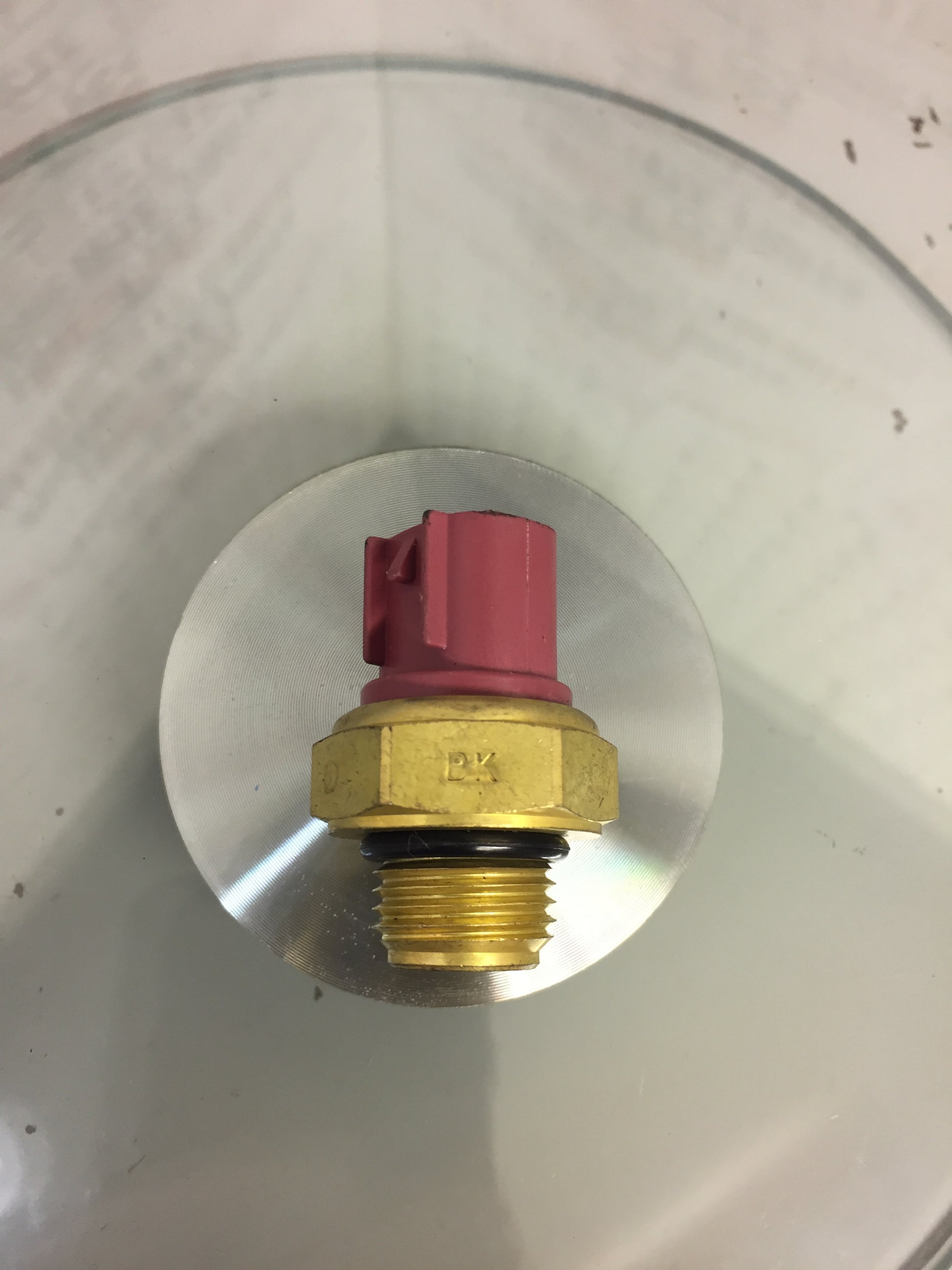 Laro and Hunter Thermo Fan Switch, Regal, Prostreet, STP, Venom. image 0