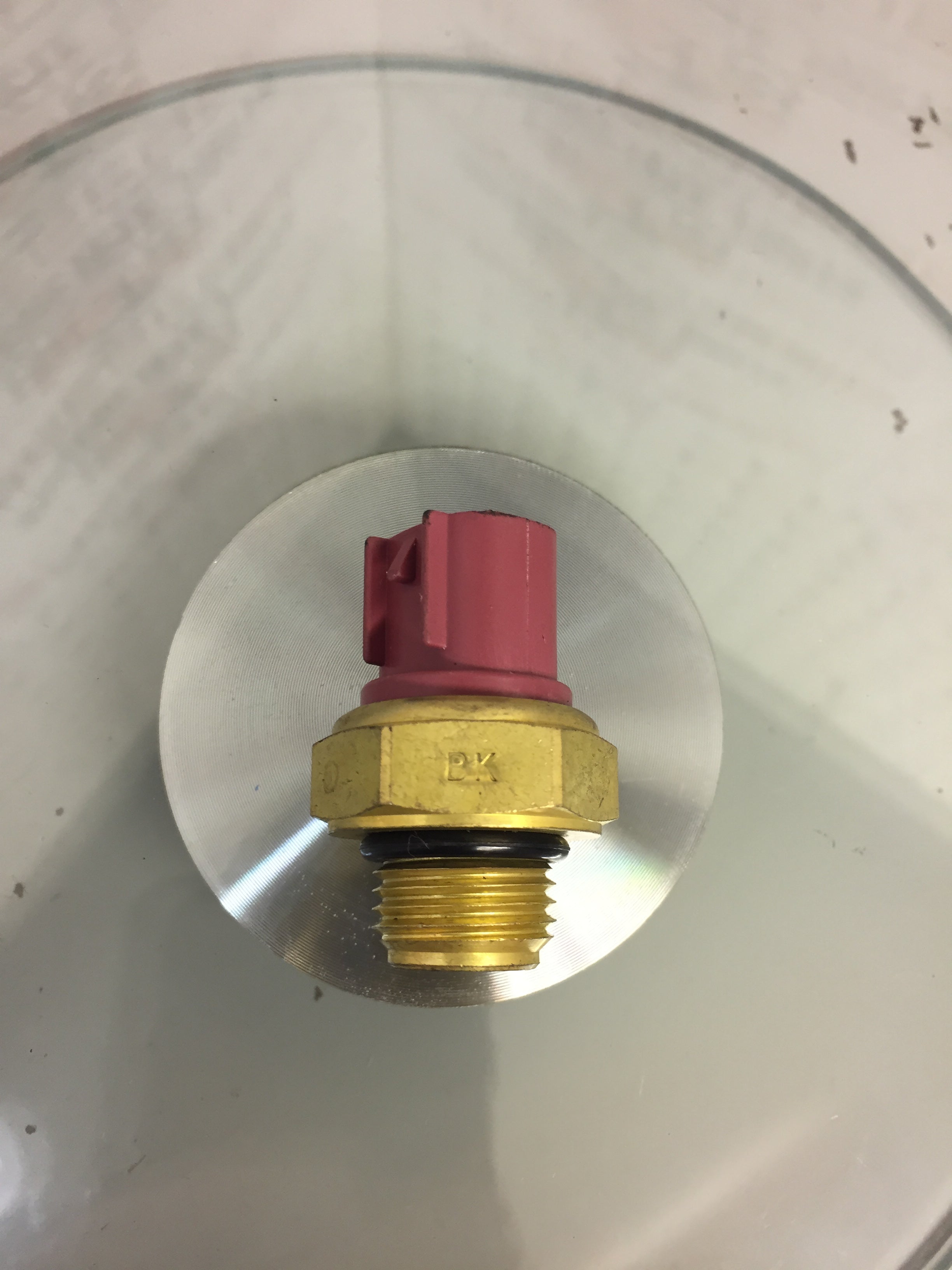 Laro and Hunter Thermo Fan Switch, Regal, Prostreet, STP, Venom. image 0