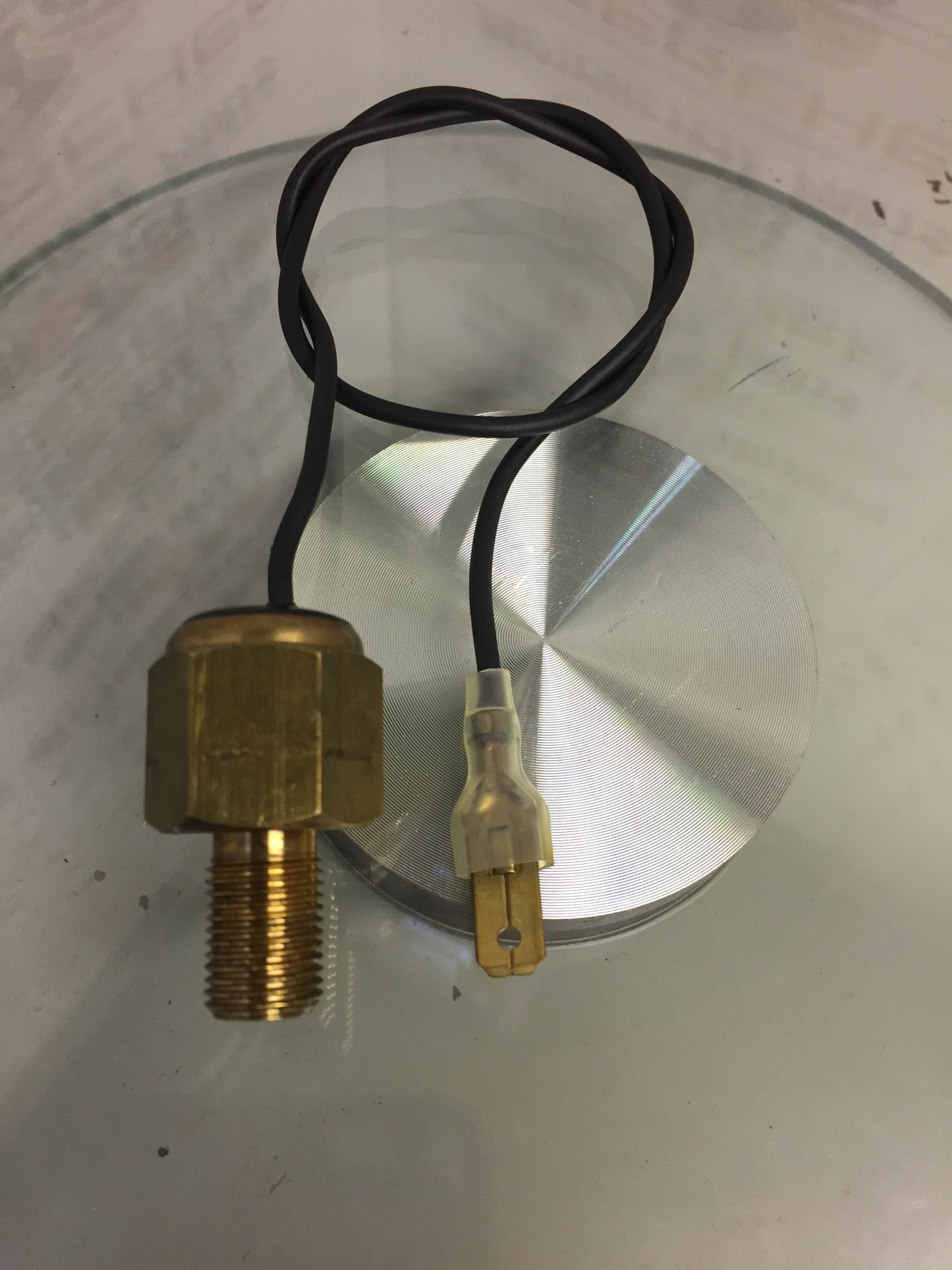 Laro Regal 250 Thermo Fan Sender switch. image 0