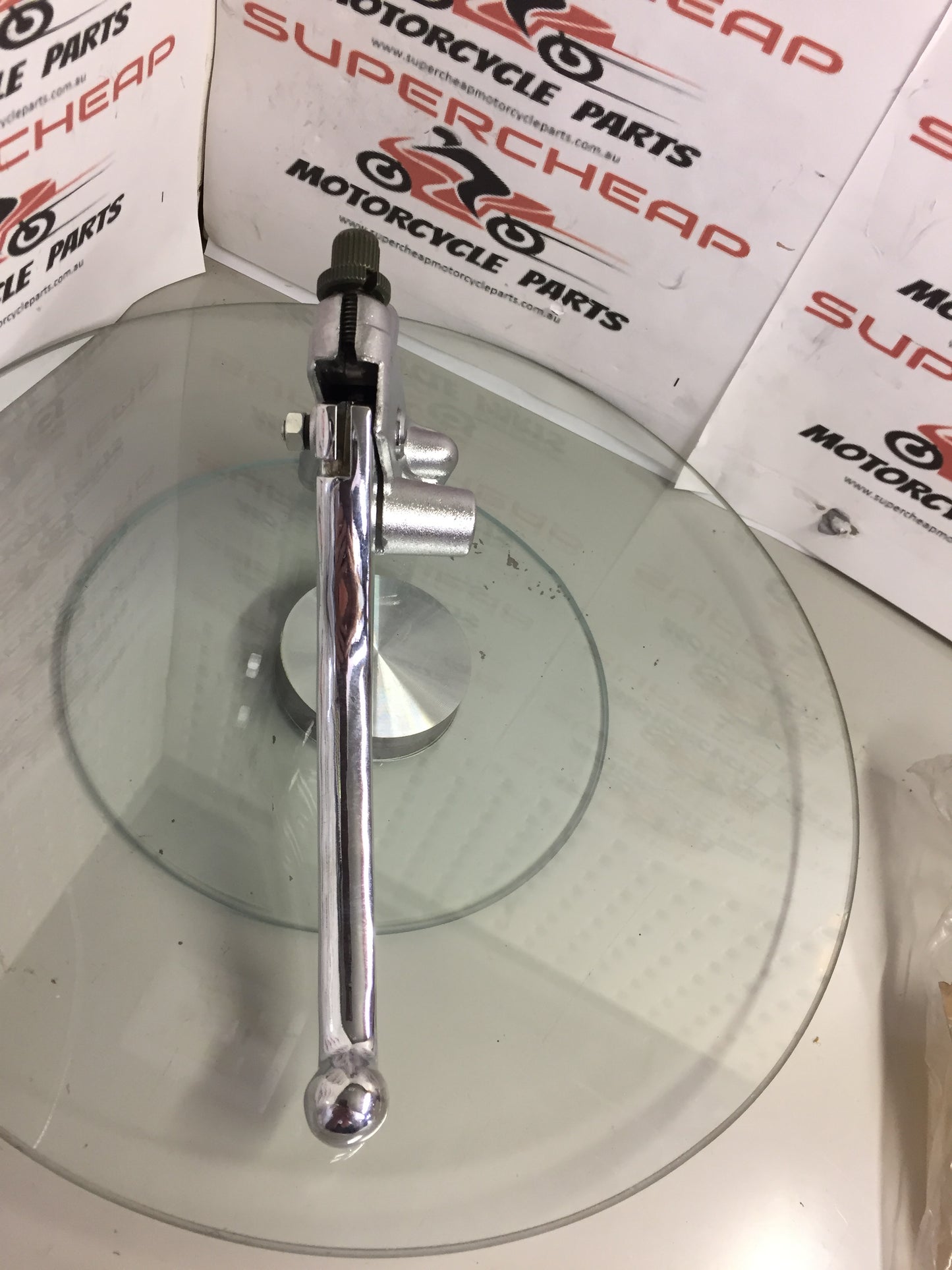 Laro and Hunter clutch lever and perch bracket. image 3