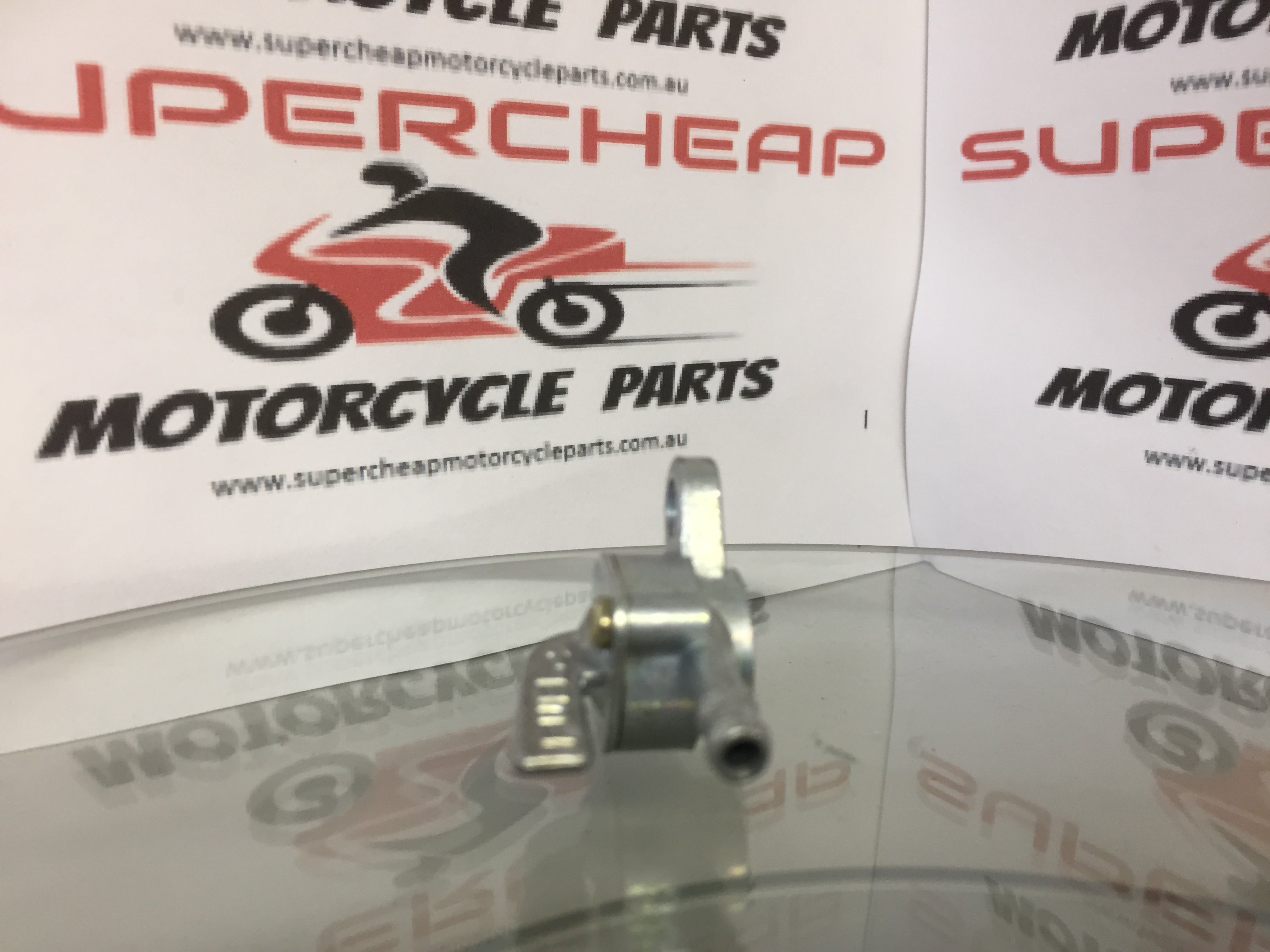 Fuel Tap M088-005, Bolt on, 5mm Fuel Line. image 4