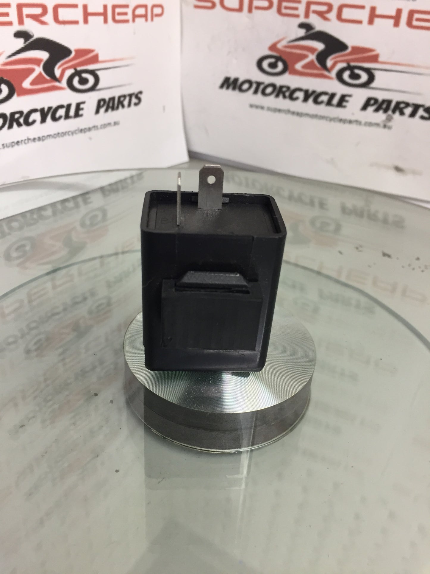 Laro and Hunter Blinker/ Flasher Can. image 0