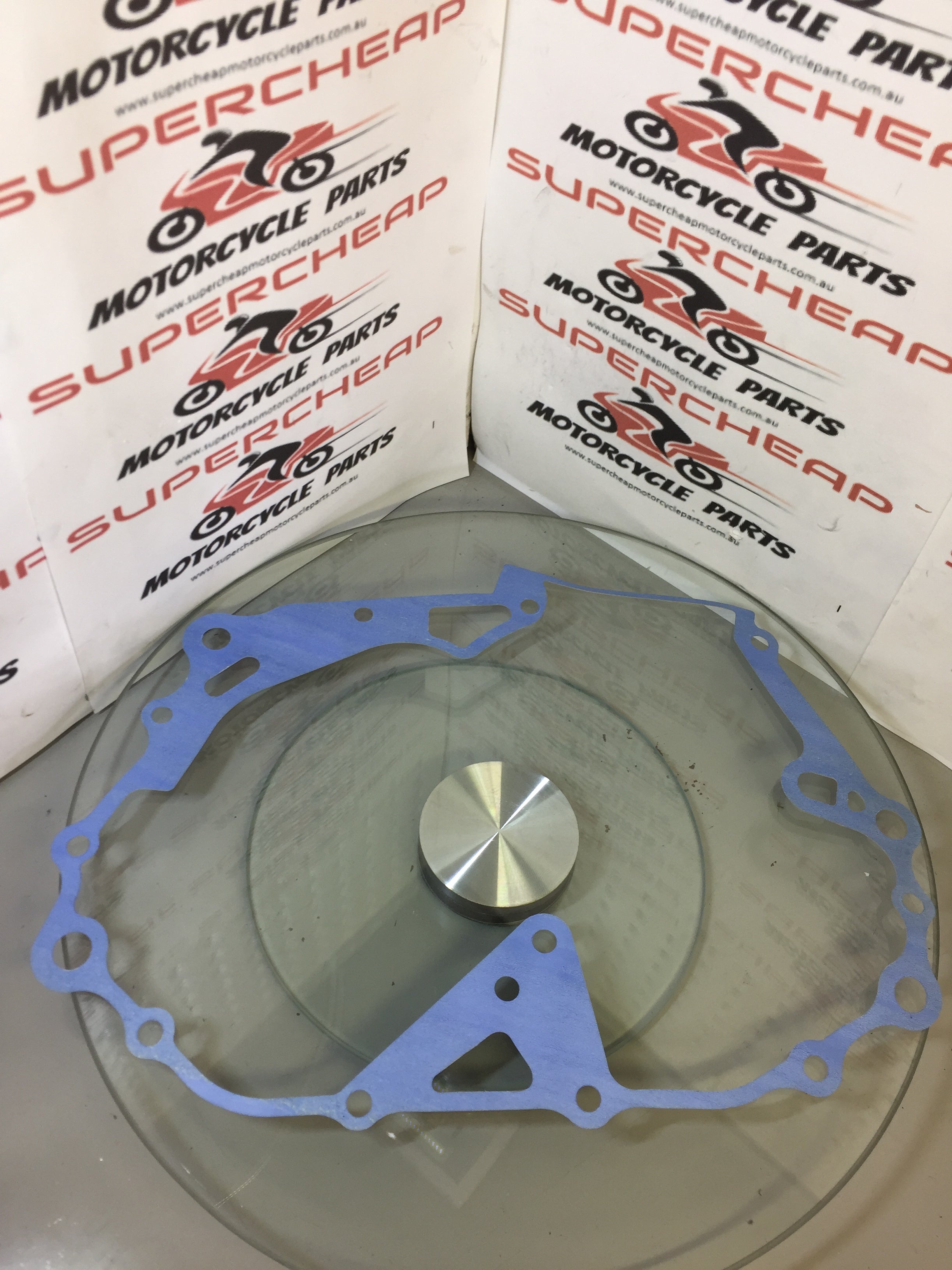 Laro and Hunter Center Crankcase Gasket for DD255MM and DD262MP engines. image 0