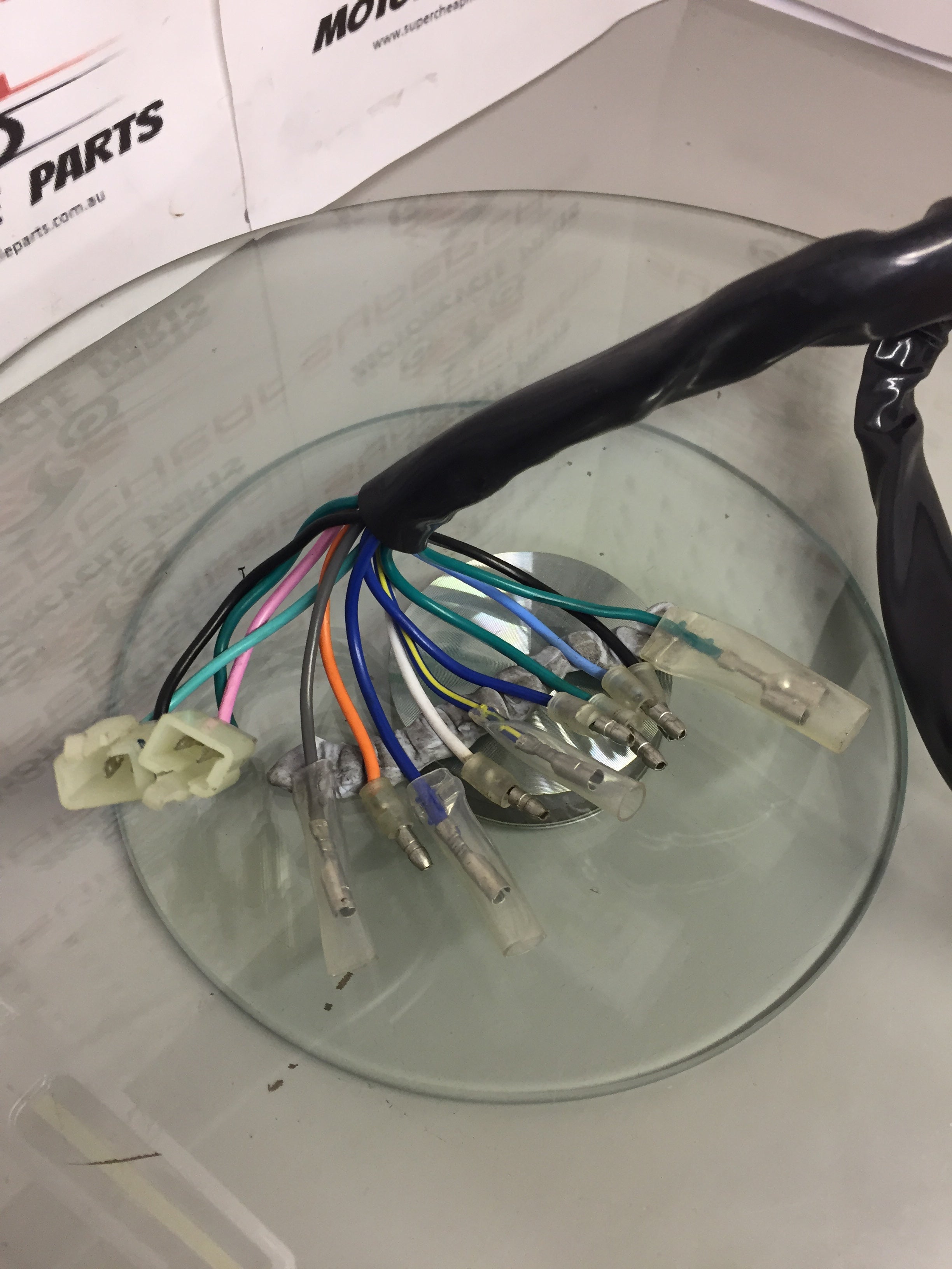 Laro Regal, Left Hand Switch Block, Early model. 10 separate wires. image 4