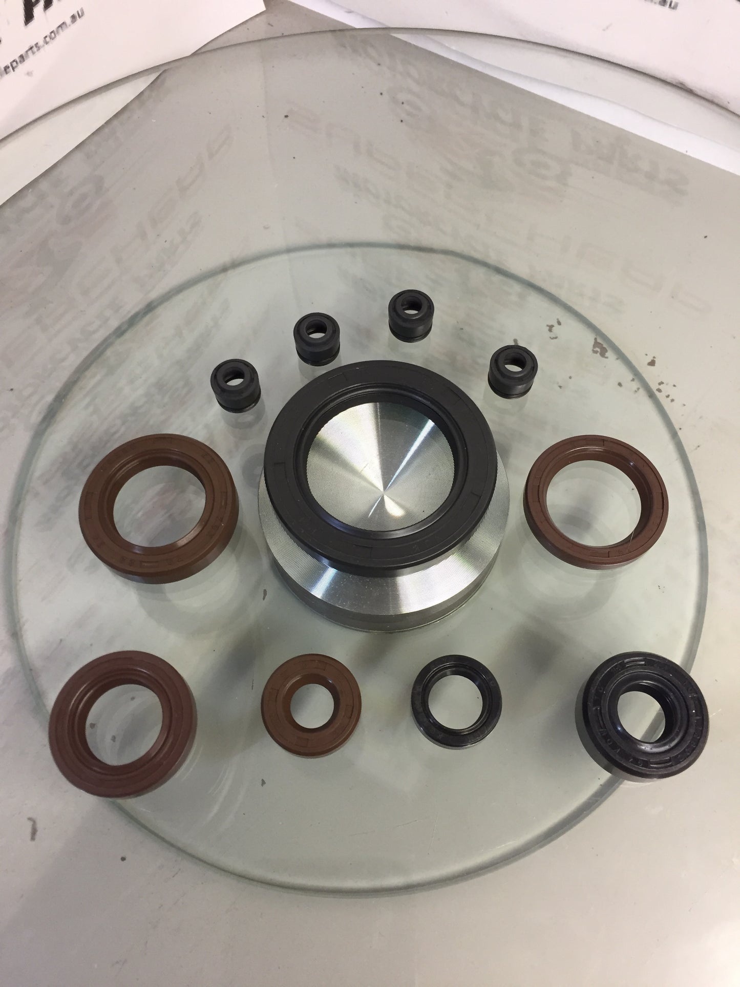 Laro and Hunter Engine Seal Kit,50  All models.. image 0