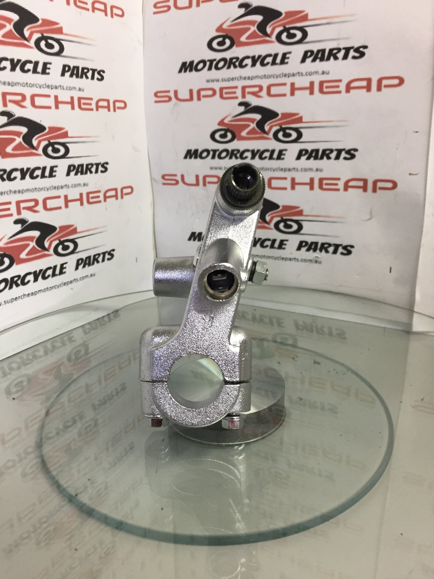 Laro and Hunter clutch lever and perch bracket. image 2