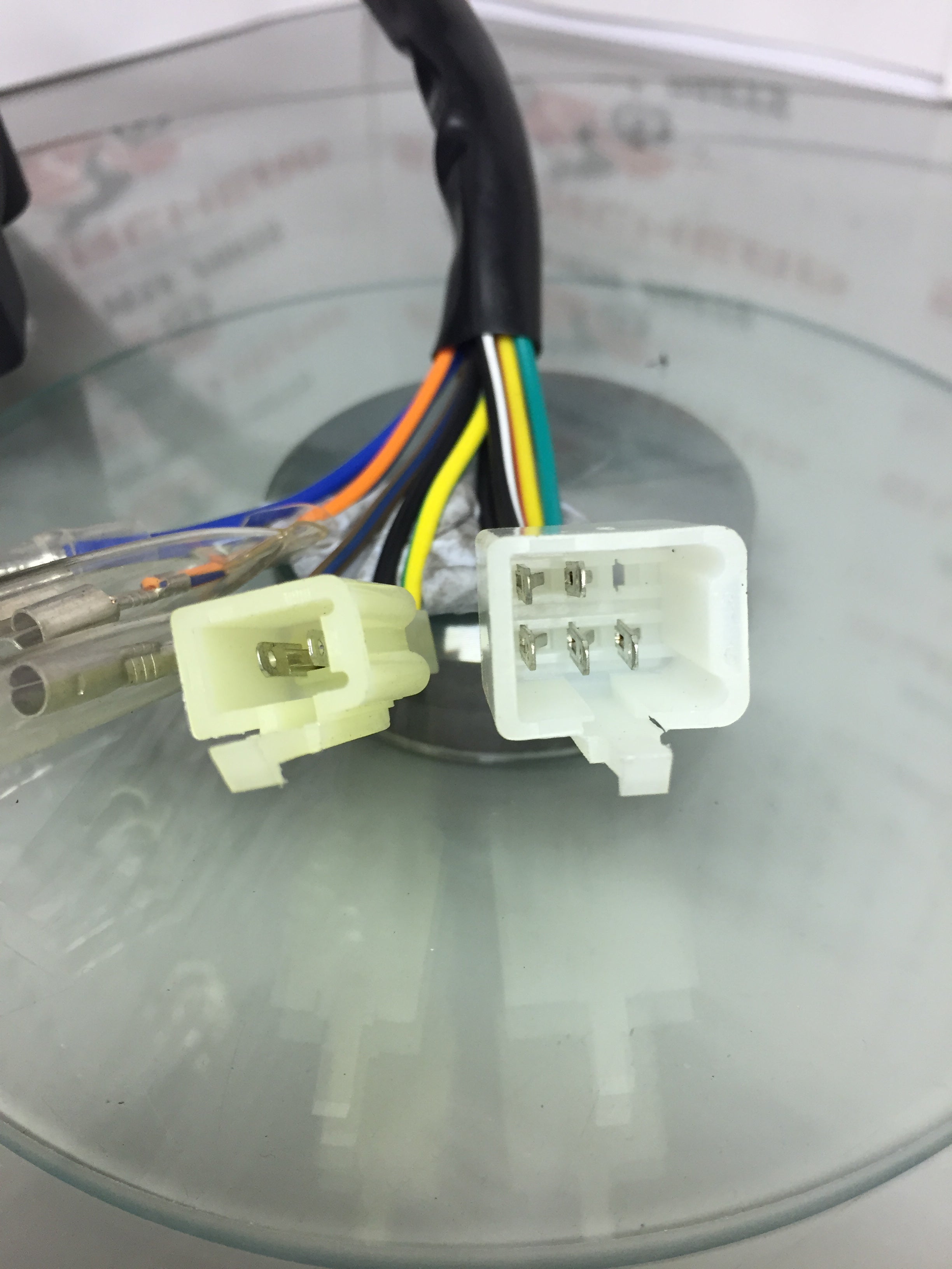 Laro Regal and Prostreet right hand Switch Block, Chrome, 5 Pin image 3