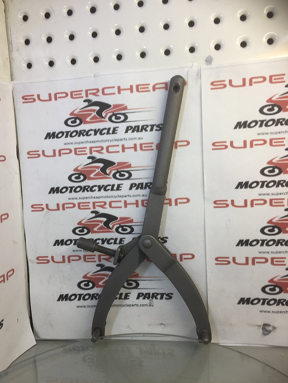 Tool, A012-010, Clutch/ Rotor Removal Tool, Adjustable Holder.