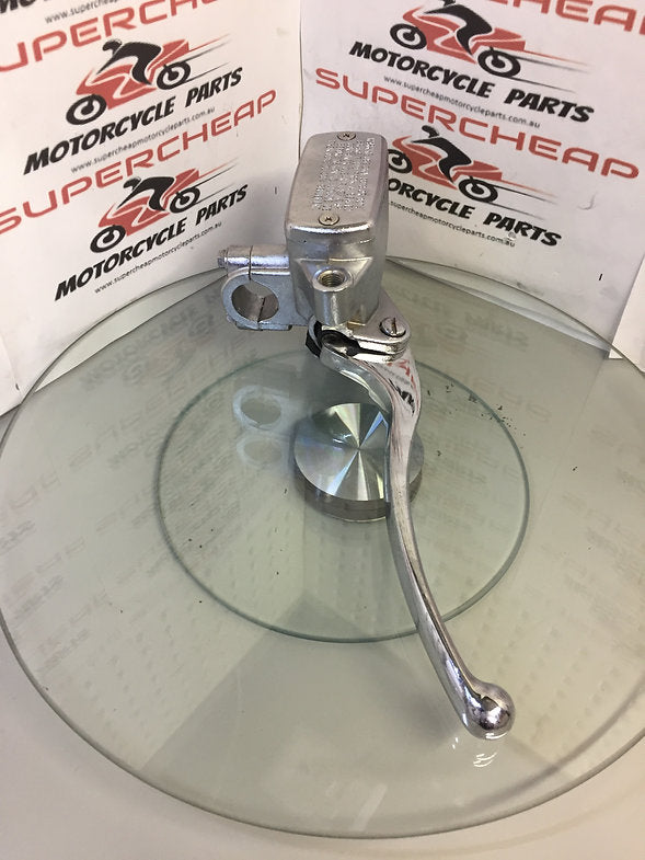 Laro Front Brake master cylinder, Prostreet, Hunter Daytona, Hunter Spider.