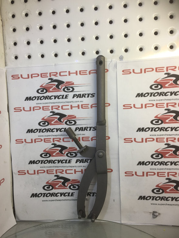 Tool, A012-010, Clutch/ Rotor Removal Tool, Adjustable Holder.