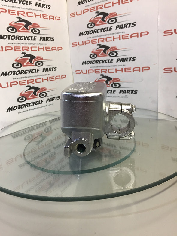 Laro Front Brake master cylinder, Prostreet, Hunter Daytona, Hunter Spider.