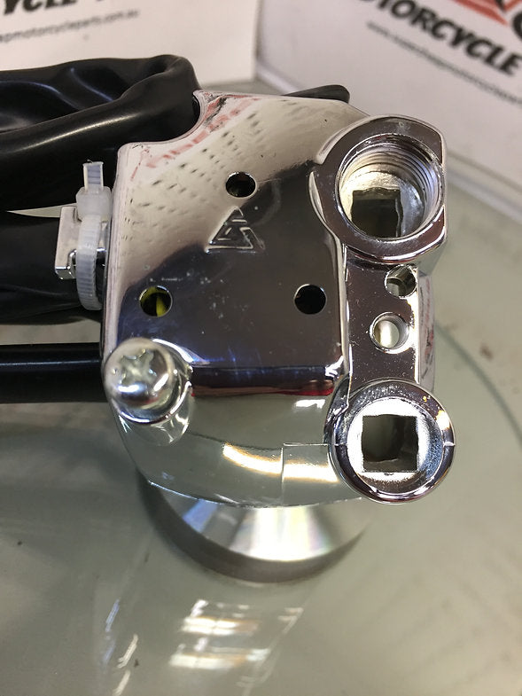 Laro Prostreet 350, Regal 350 R/H 7 pin Switch Block, Chrome.