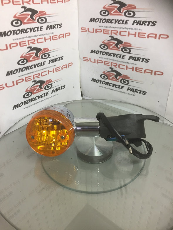 Laro Regal, Right Hand front blinker. Fits Regal 250 and Regal 350