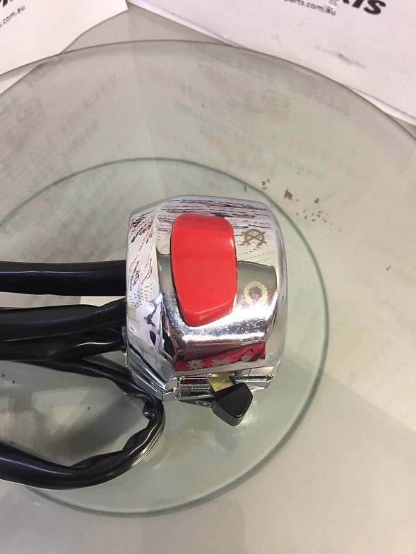 Laro Prostreet 350, Regal 350 R/H 7 pin Switch Block, Chrome.