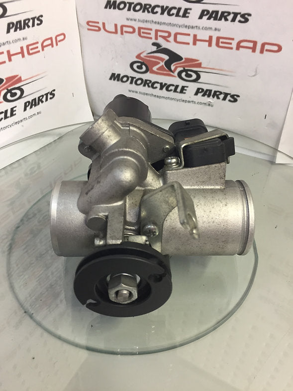 Laro Throttle Body, All 350cc fuel injected Laro Motorcycles.