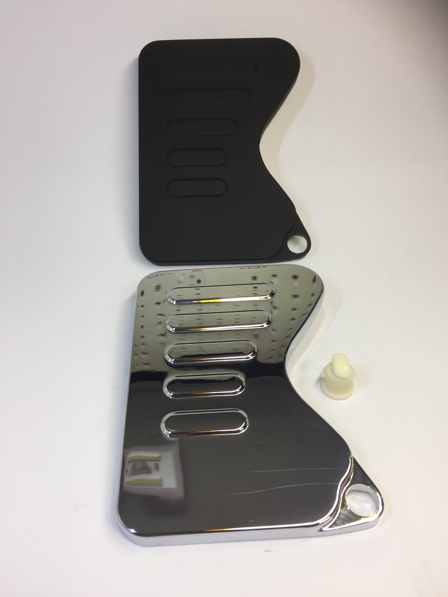 Laro Prostreet and Hunter Daytona Tool Box Lid. Chrome or Matt Black. image 0