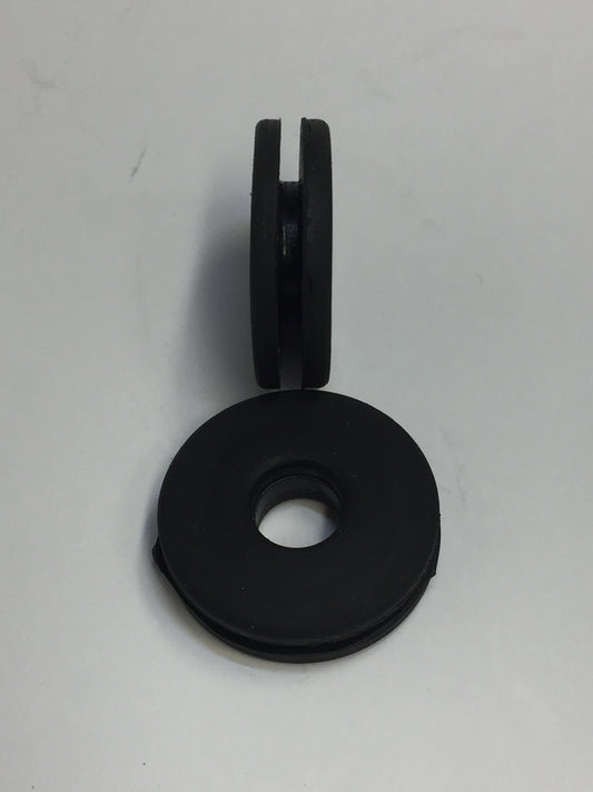 Laro and Hunter sidecover rubbers for all models. Sold as a set, image 0