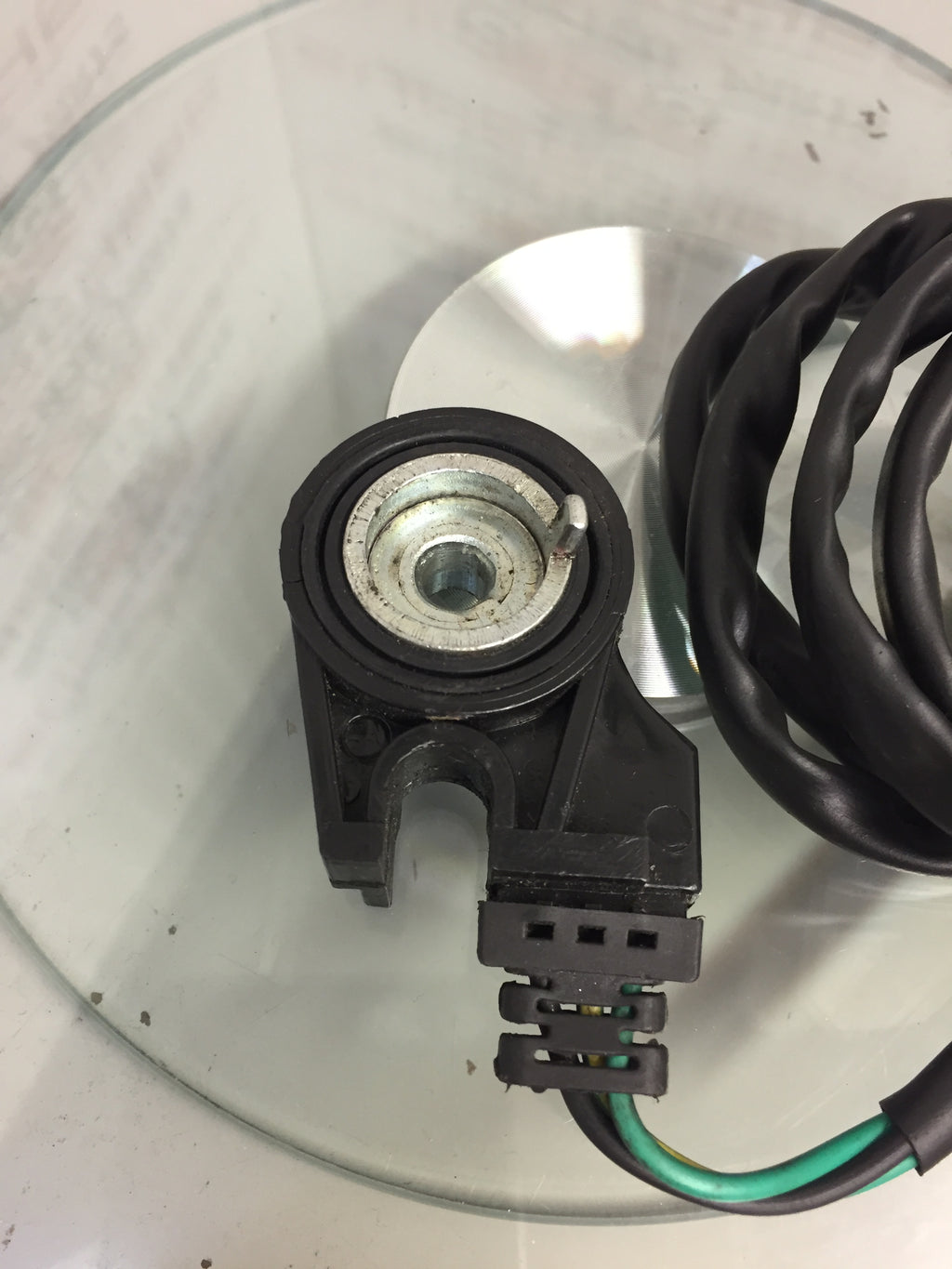 Laro and Hunter rotary style side stand switch. has 3 pin plug fitting image 1