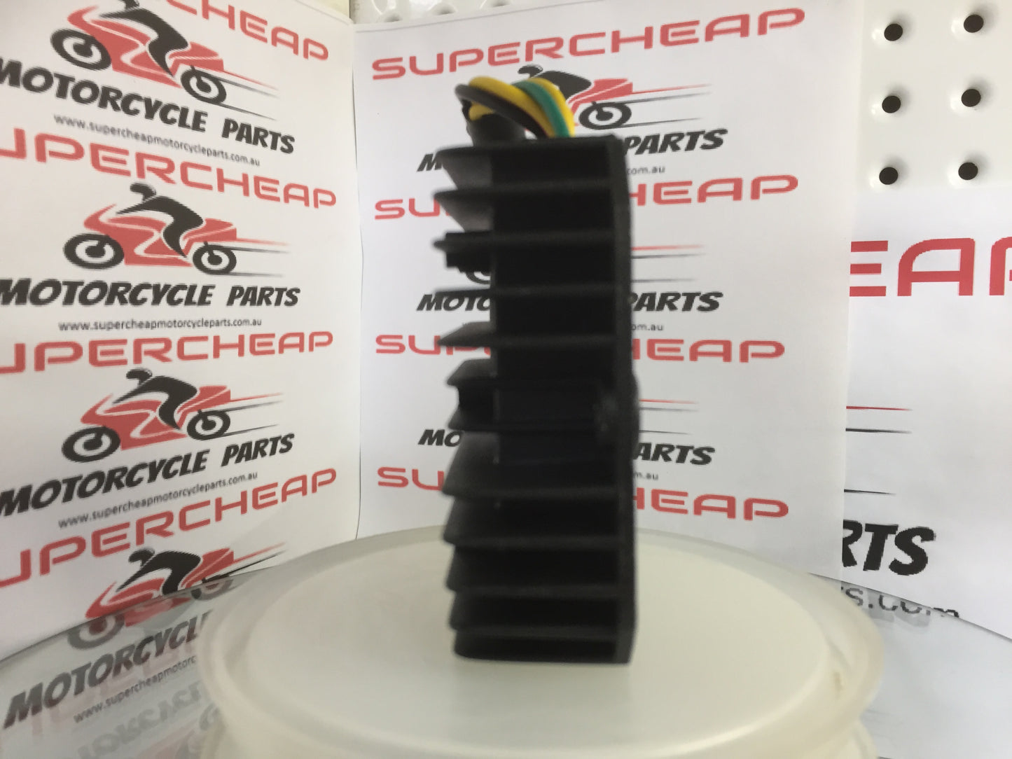 Voltage Regulator, H055-003,  4 Wire, 4 Pin. image 4