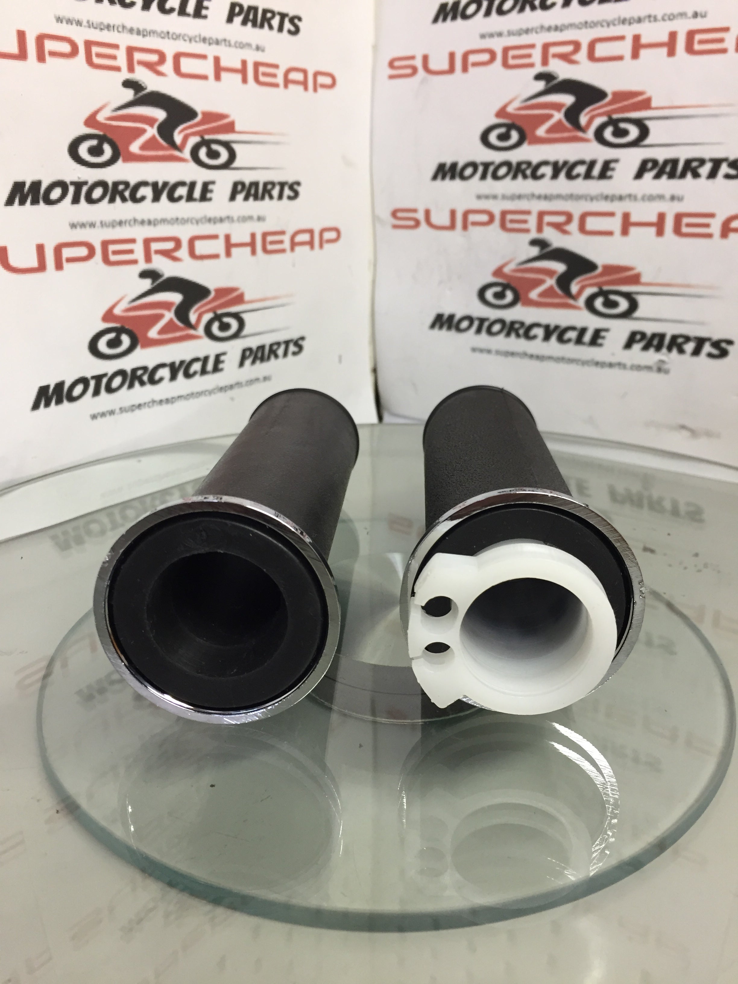 Laro and Hunter hand grips, includes throttle tube, Regal and Prostreet. image 0