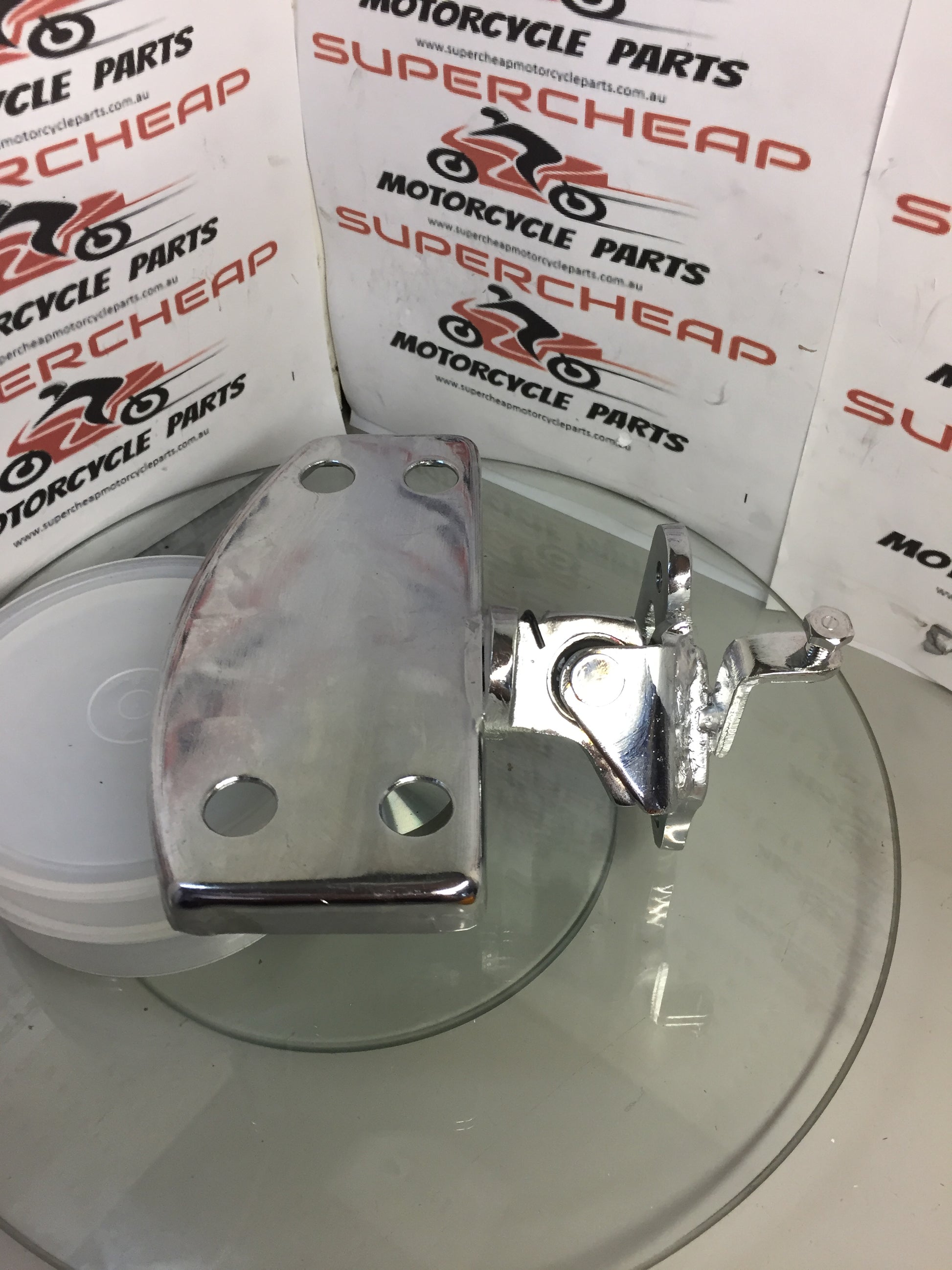 Laro Regal Raptor Right Hand Footboard and Brake Lever Mount. image 2