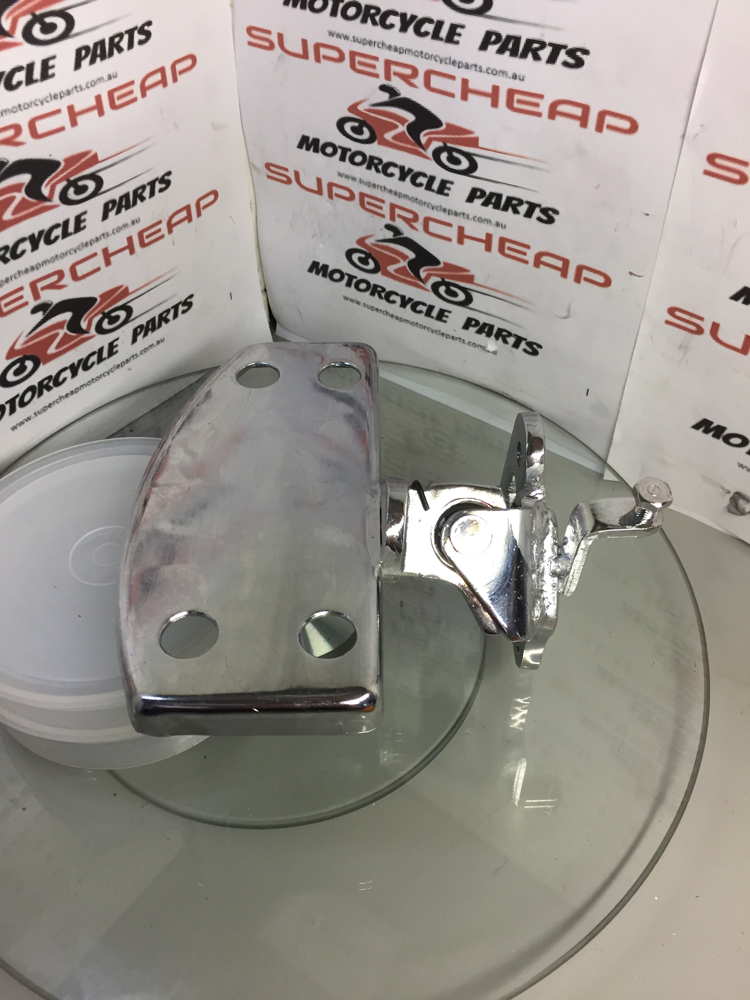 Laro Regal Raptor Right Hand Footboard and Brake Lever Mount. image 2