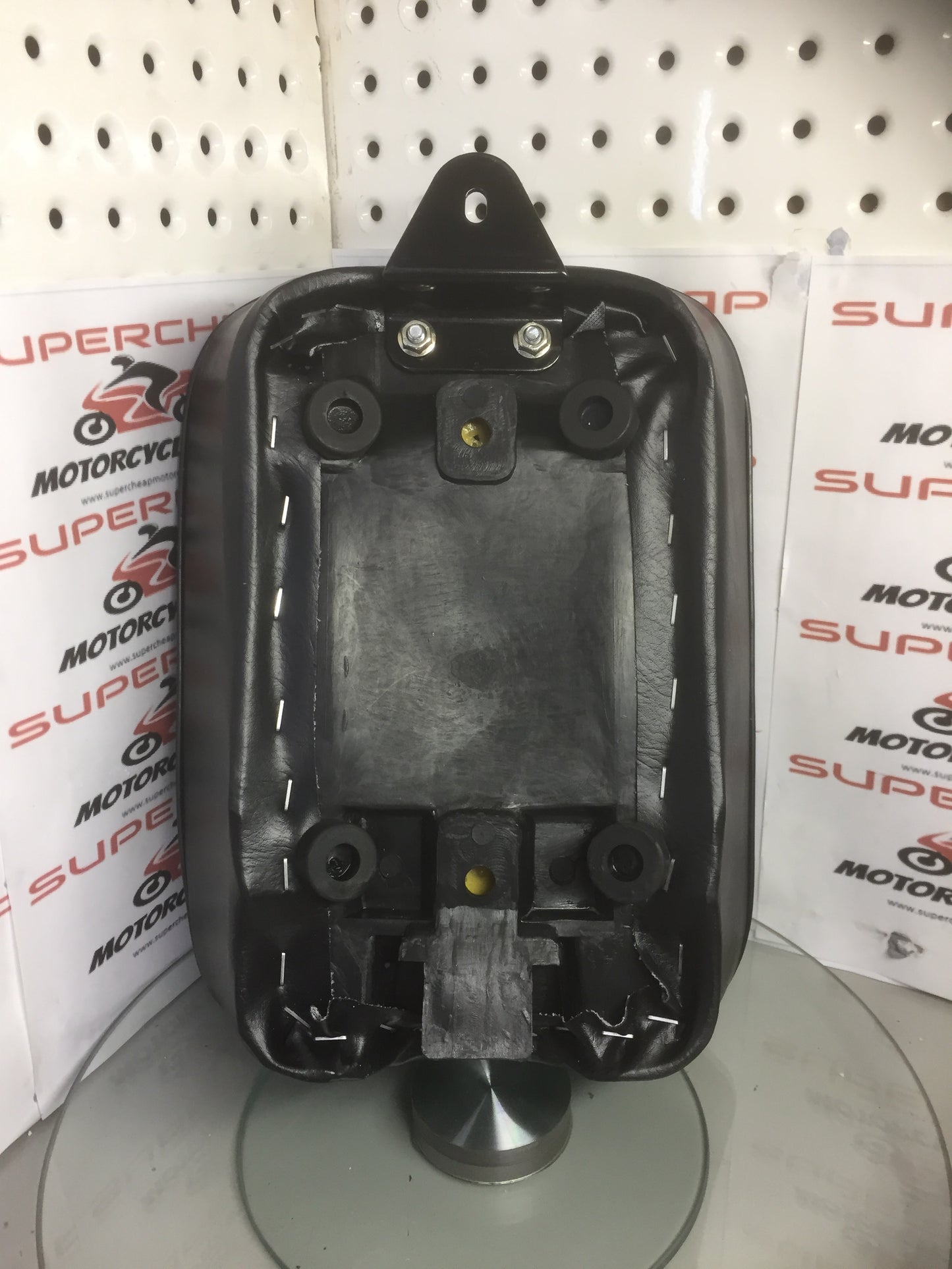 Laro Regal Raptor pillion seat, single bolt mount. image 1