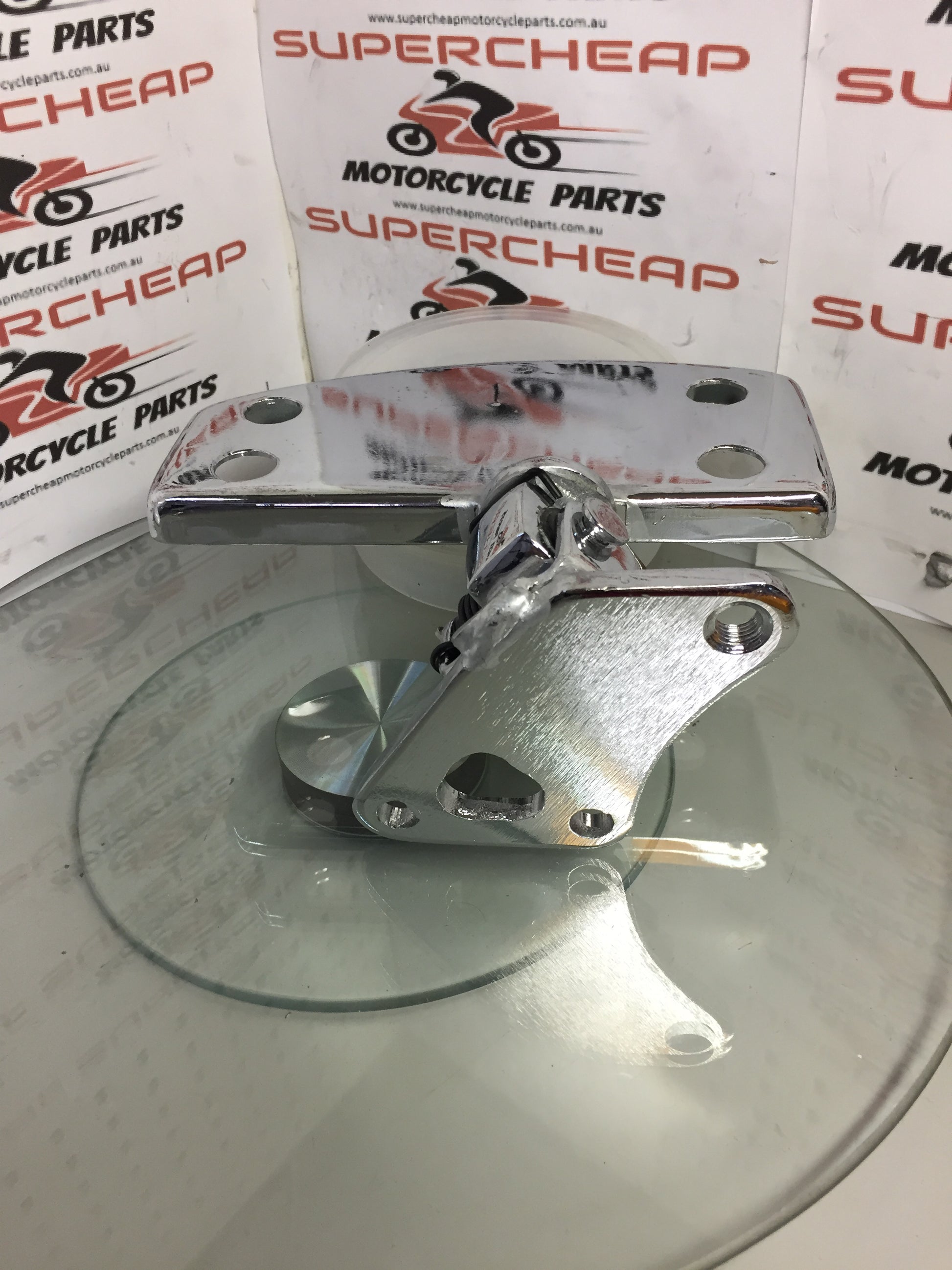 Laro Regal Raptor LH Foot Board/Gearchange mount. image 0