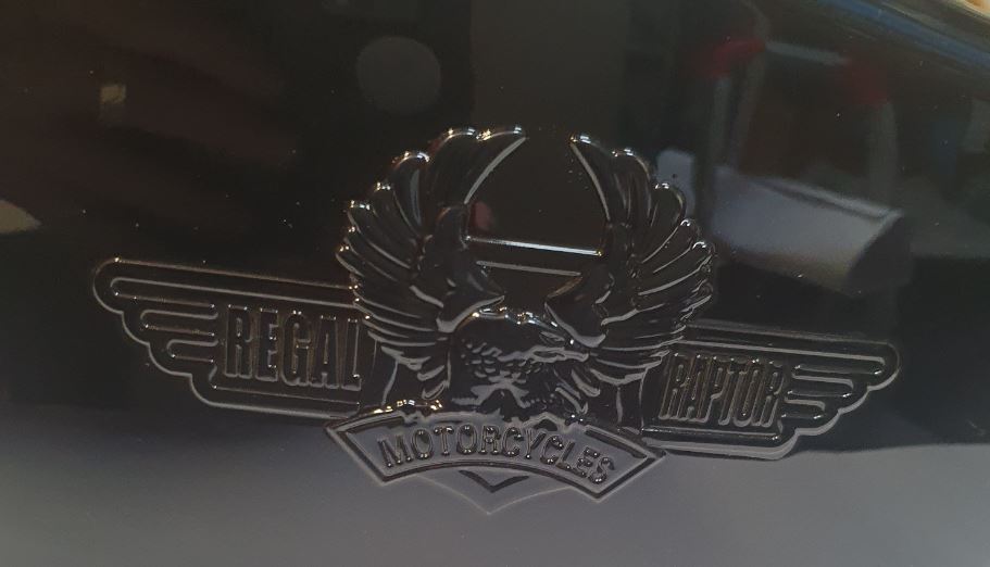 Laro Regal Raptor black embossed side covers, 1 PAIR. image 2