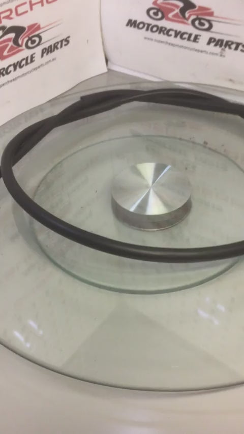 Laro Regal Clutch Cable, 1045mm Long, 60mm inner free length.